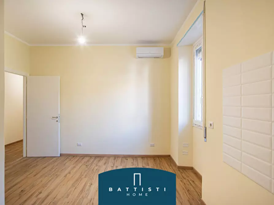 Immagine 6 di Appartamento in vendita  in Via Ferrante Ruiz a Roma