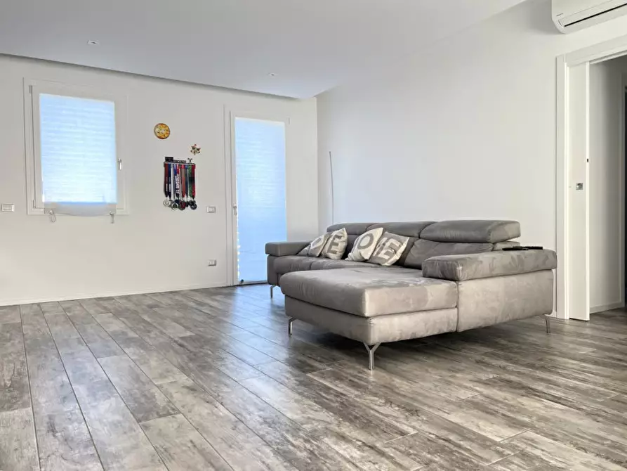 Immagine 2 di Attico in vendita  in via fausto rossi 29 a Limena