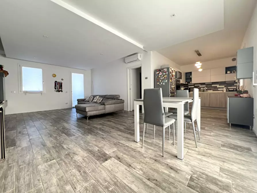 Immagine 3 di Attico in vendita  in via fausto rossi 29 a Limena