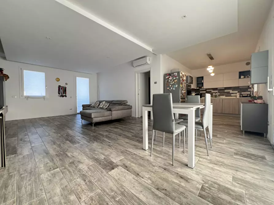 Immagine 4 di Attico in vendita  in via fausto rossi 29 a Limena