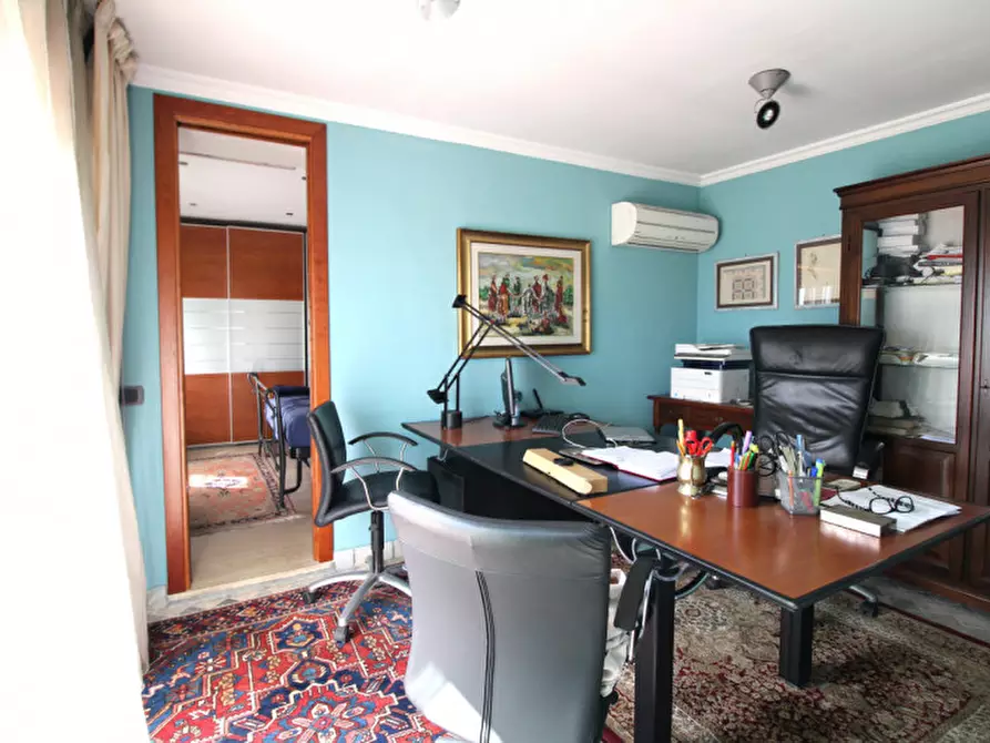 Immagine 10 di Attico in vendita  in Via Cornelia a Roma