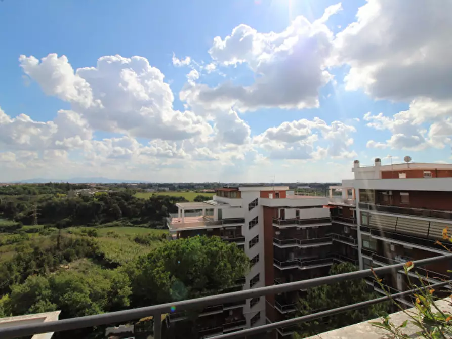 Immagine 17 di Attico in vendita  in Via Cornelia a Roma