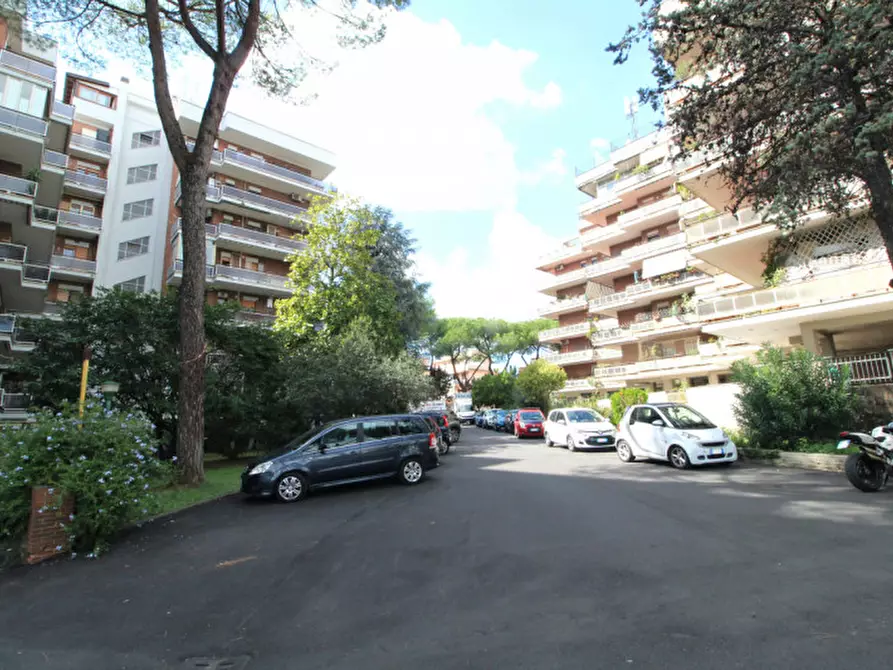 Immagine 24 di Attico in vendita  in Via Cornelia a Roma