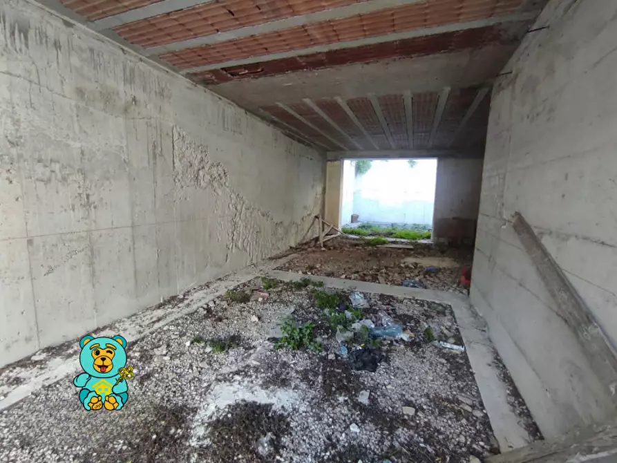 Immagine 6 di Villa in vendita  in Via Lizzanello 76 a Lizzanello