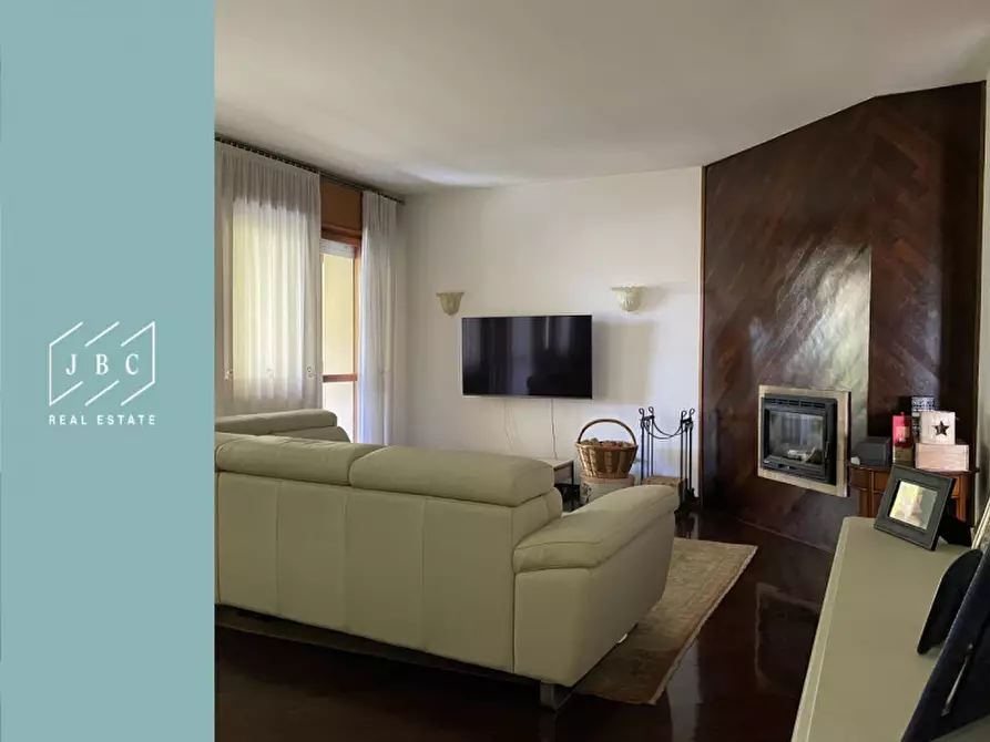 Immagine 1 di Attico in vendita  in Via Cesare Battisti a Oderzo