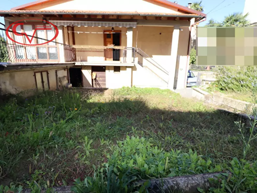 Immagine 2 di Casa indipendente in vendita  in via di mercatale valdarno a Montevarchi