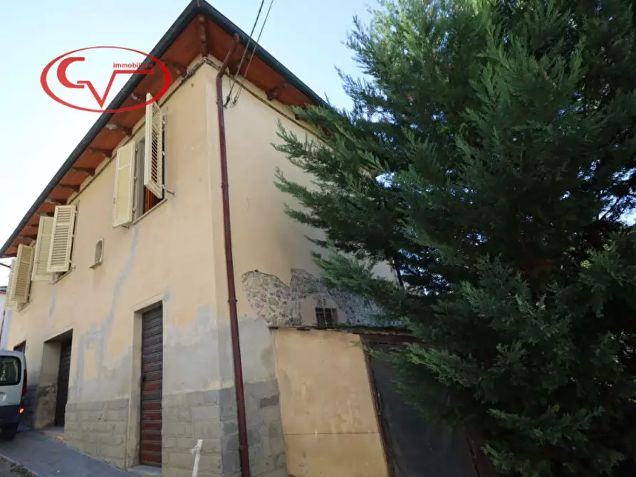 Immagine 4 di Casa indipendente in vendita  in via di mercatale valdarno a Montevarchi