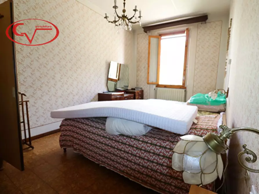 Immagine 12 di Casa indipendente in vendita  in via di mercatale valdarno a Montevarchi