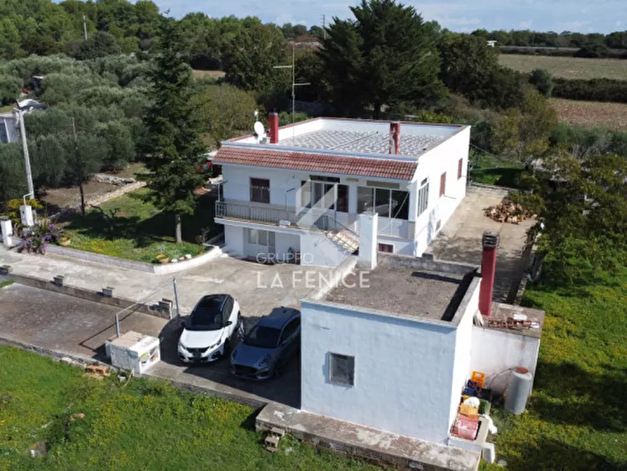 Immagine 4 di Villa in vendita  in strada Pilozzo a Martina Franca