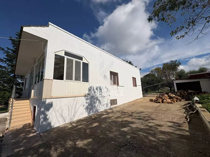 Immagine 11 di Villa in vendita  in strada Pilozzo a Martina Franca