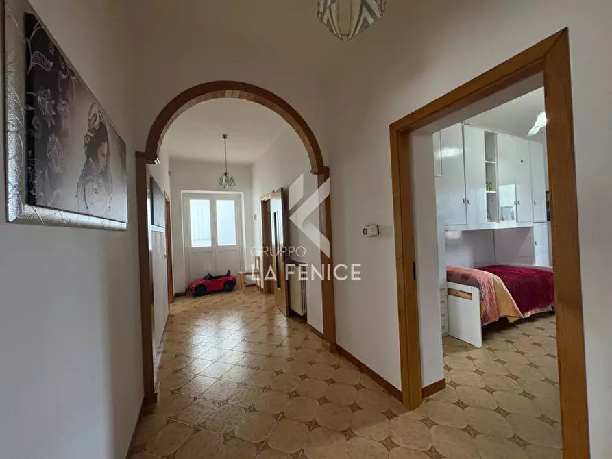 Immagine 19 di Villa in vendita  in strada Pilozzo a Martina Franca