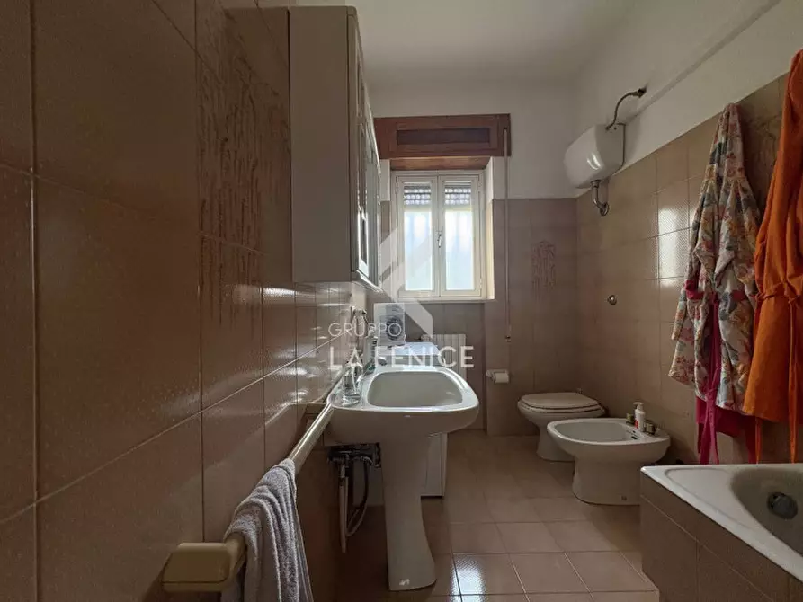 Immagine 25 di Villa in vendita  in strada Pilozzo a Martina Franca