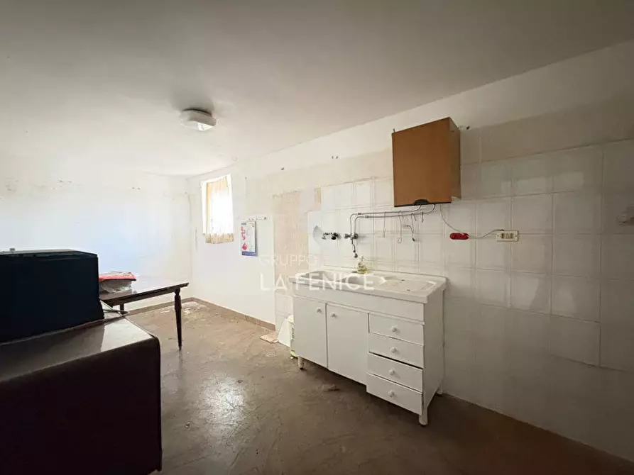 Immagine 27 di Villa in vendita  in strada Pilozzo a Martina Franca