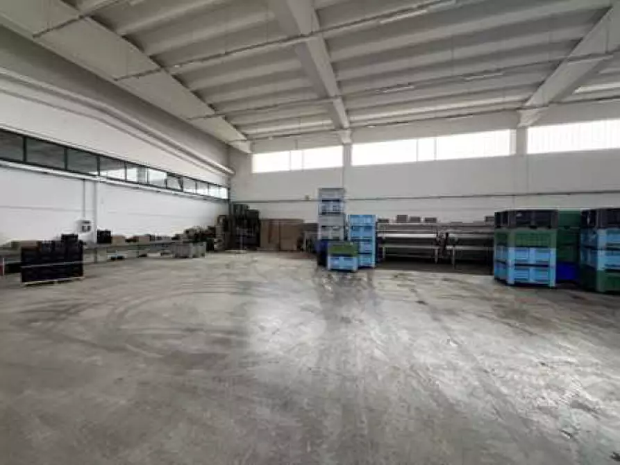 Immagine 10 di Capannone industriale in vendita  in Via Afra Decò 22 a Villafranca Di Verona
