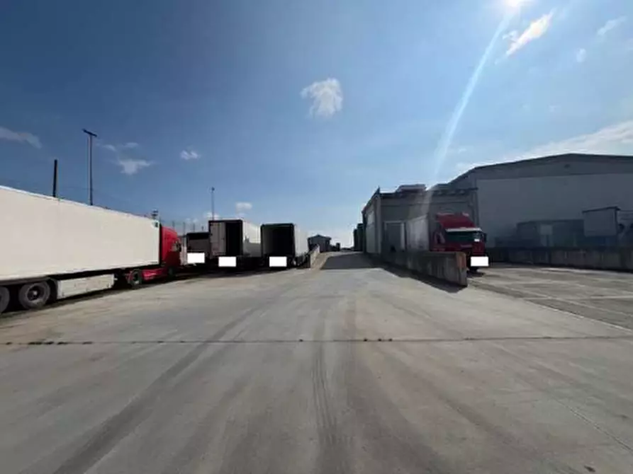 Immagine 11 di Capannone industriale in vendita  in Via Afra Decò 22 a Villafranca Di Verona