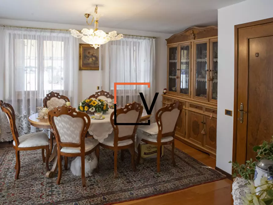 Immagine 7 di Appartamento in vendita  in Via Veneto a Falcade