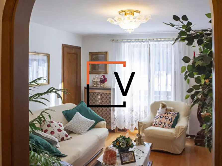 Immagine 12 di Appartamento in vendita  in Via Veneto a Falcade