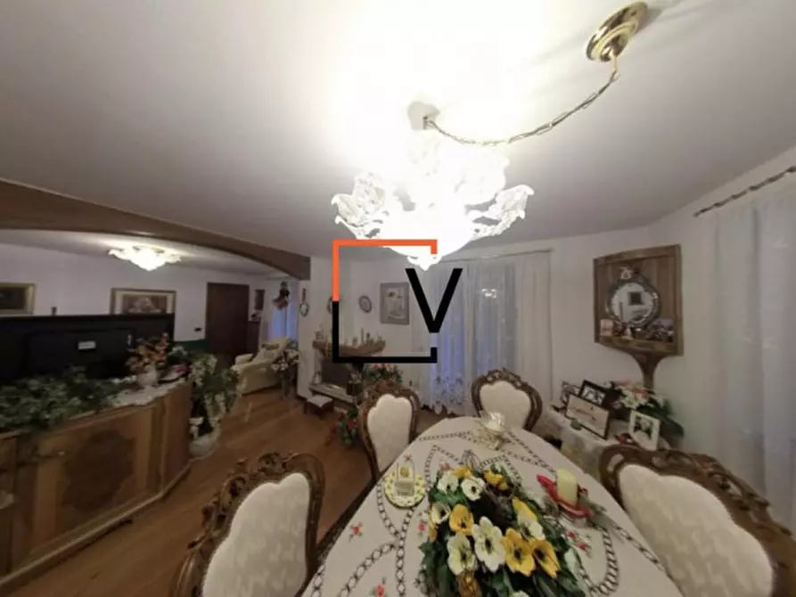 Immagine 12 di Appartamento in vendita  in Via Veneto a Falcade