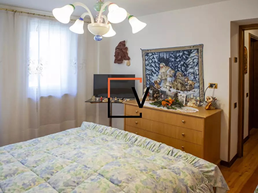 Immagine 19 di Appartamento in vendita  in Via Veneto a Falcade