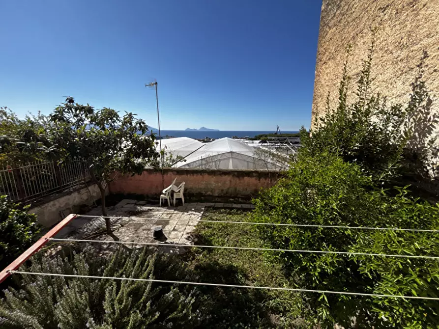 Immagine 17 di Appartamento in vendita  in via nazionale n°361 a Torre Del Greco