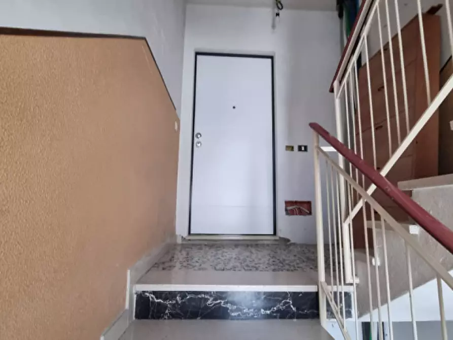 Immagine 18 di Appartamento in vendita  in Via Gaiovalerio Catullo a Carpi