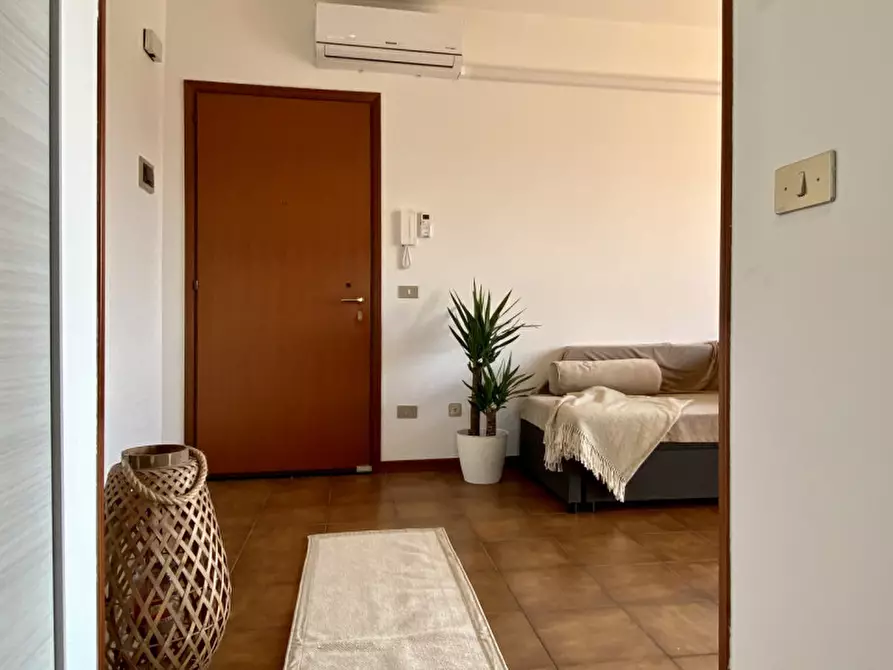 Immagine 2 di Appartamento in vendita  in Via Alessandro Manzoni, 10 a Costabissara