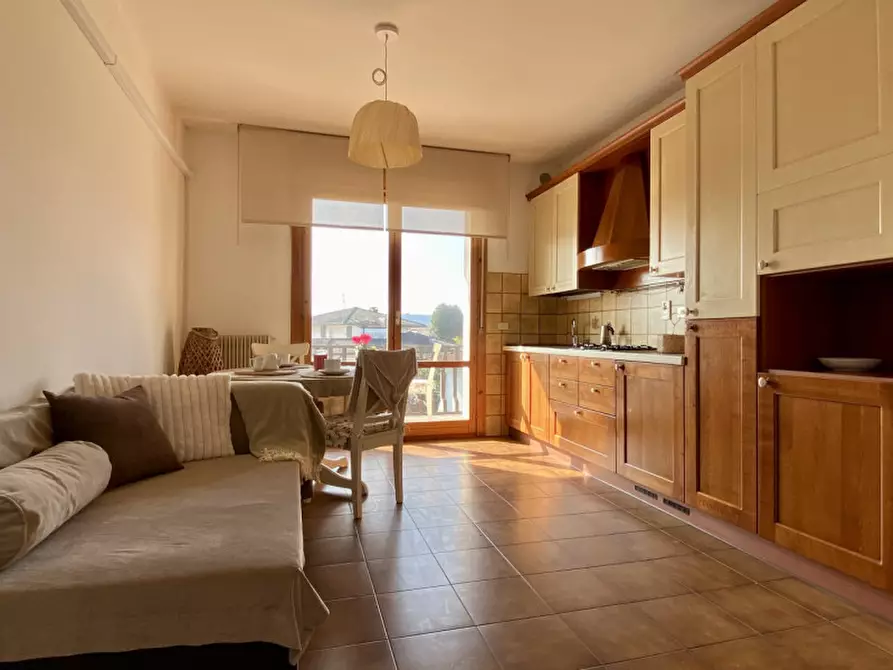 Immagine 3 di Appartamento in vendita  in Via Alessandro Manzoni, 10 a Costabissara