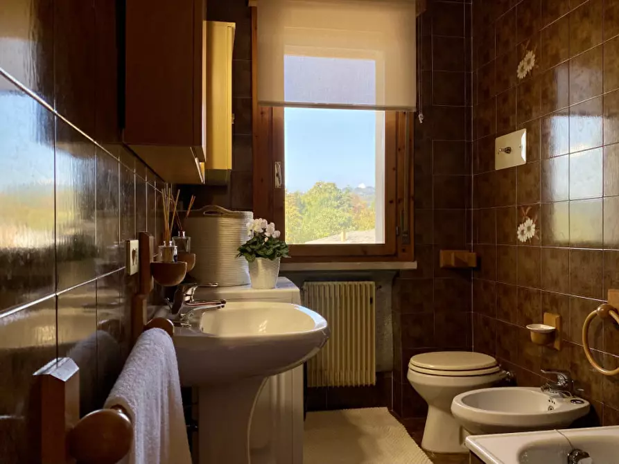 Immagine 9 di Appartamento in vendita  in Via Alessandro Manzoni, 10 a Costabissara