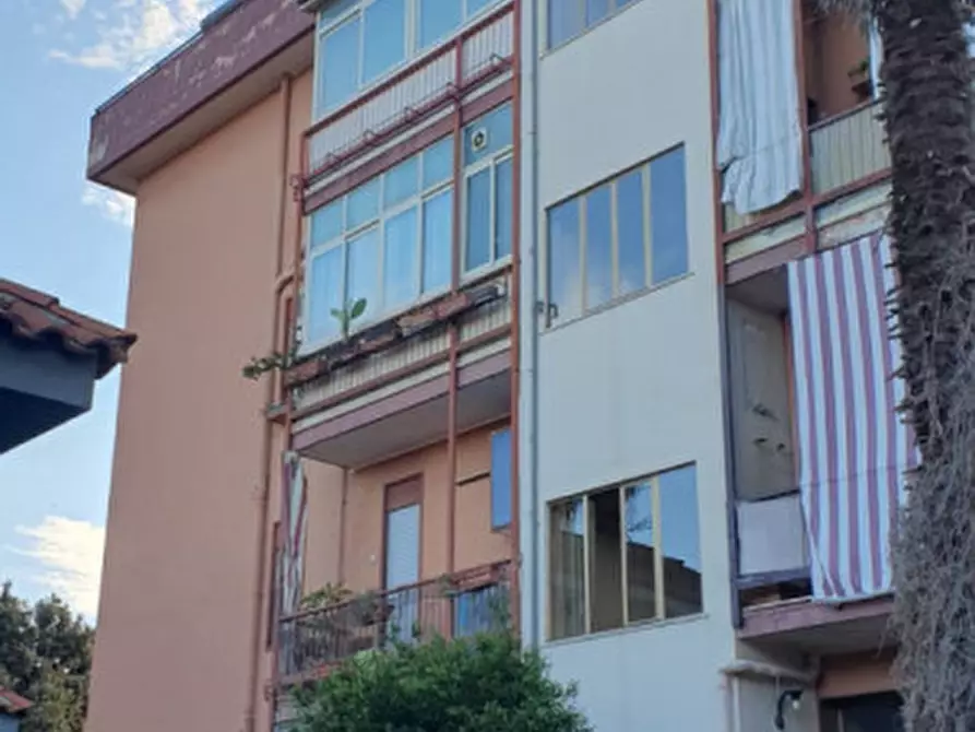 Immagine 1 di Appartamento in vendita  in via felice a Palermo