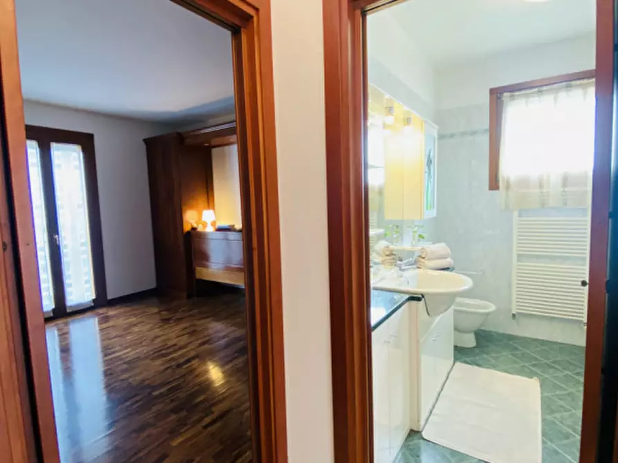 Immagine 15 di Appartamento in vendita  in Via De Rossignoli  19 a Camposampiero