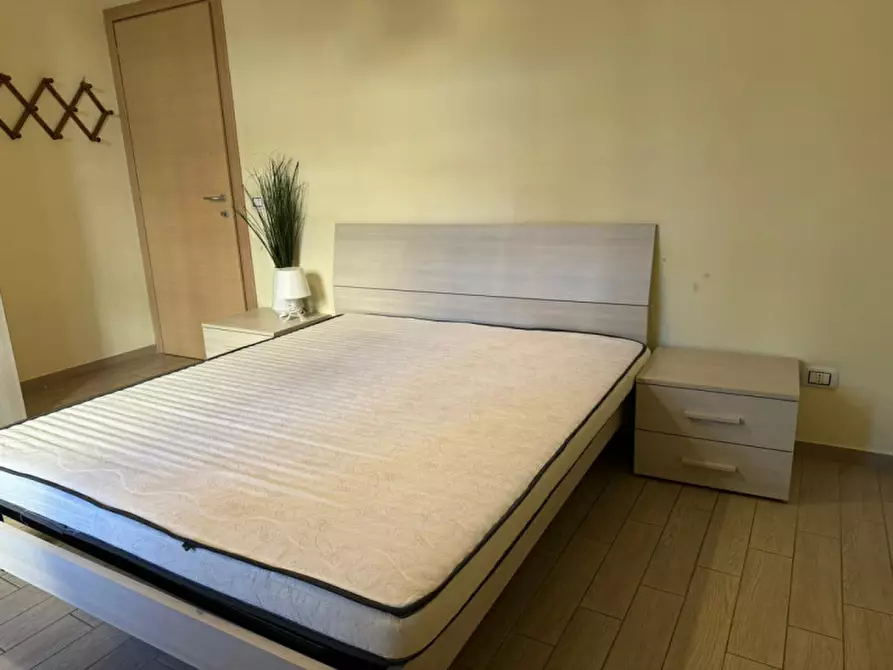 Immagine 9 di Appartamento in vendita  in Via Santena a Roma