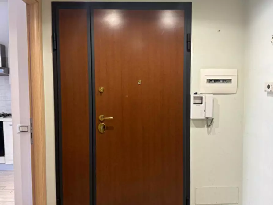 Immagine 12 di Appartamento in vendita  in Via Santena a Roma