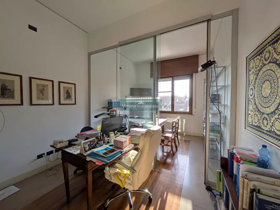 Immagine 7 di Ufficio in vendita  in Verona Corso Porta Nuova a Verona