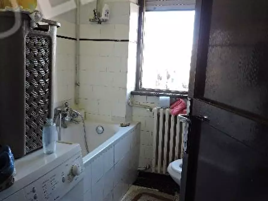 Immagine 13 di Appartamento in vendita  in Via Amedeo Carisio 14 a Verona