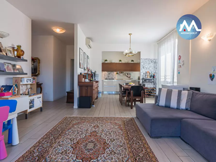 Immagine 5 di Appartamento in vendita  in Via Santerno a Pesaro