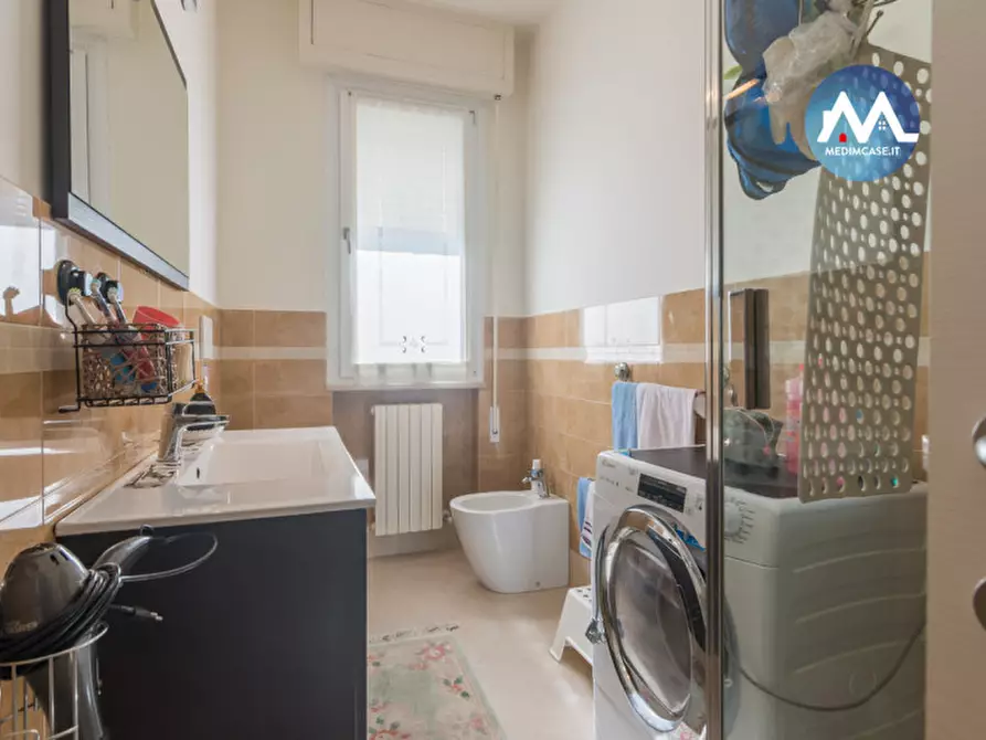 Immagine 11 di Appartamento in vendita  in Via Santerno a Pesaro