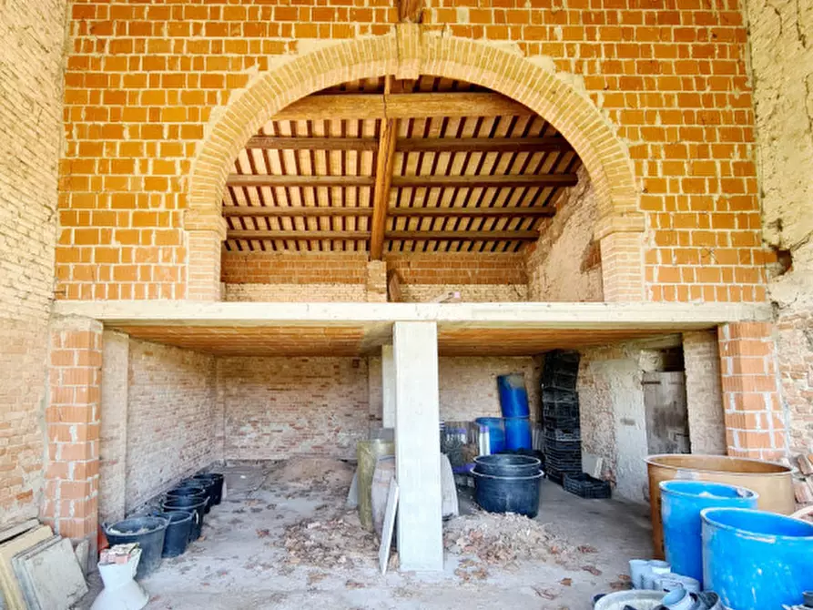 Immagine 3 di Rustico / casale in vendita  in VIA DELL'ARTIGIANATO a Borgo Veneto