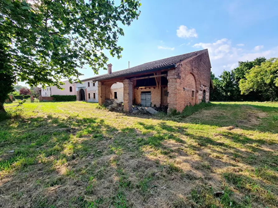 Immagine 4 di Rustico / casale in vendita  in VIA DELL'ARTIGIANATO a Borgo Veneto
