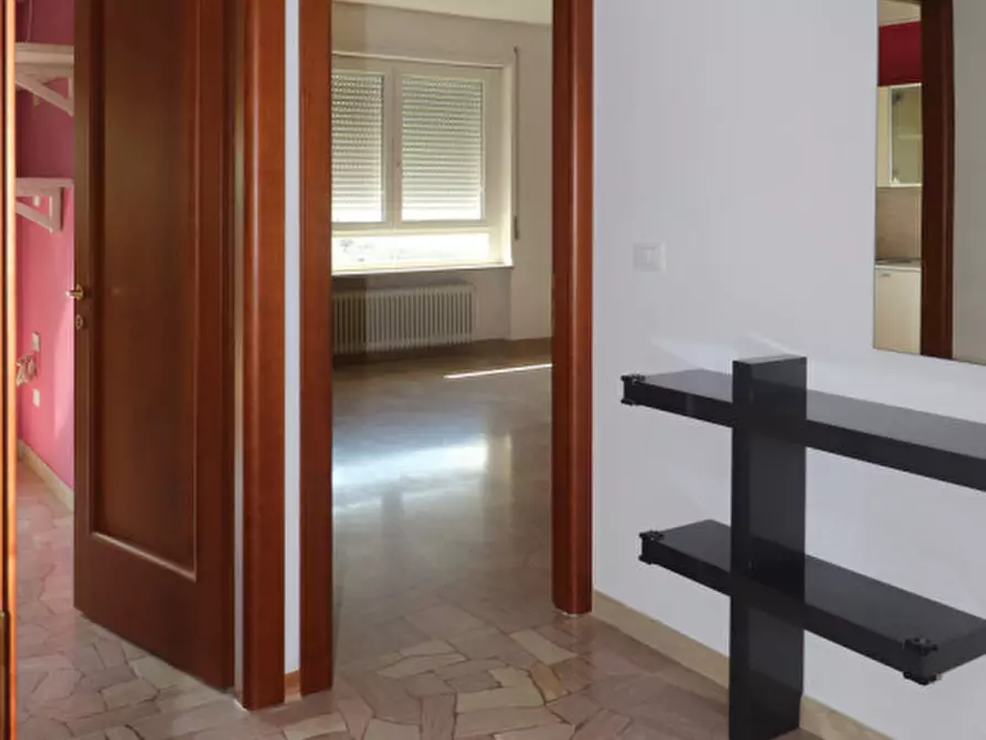 Immagine 18 di Appartamento in affitto  in via Borgosesia a Schio