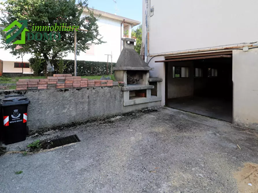 Immagine 28 di Appartamento in affitto  in via Borgosesia a Schio