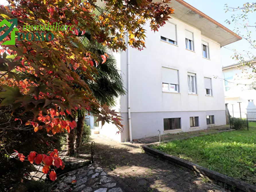 Immagine 30 di Appartamento in affitto  in via Borgosesia a Schio