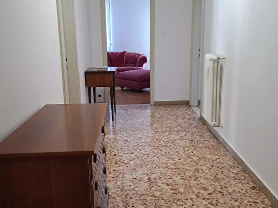 Immagine 8 di Camera in affitto  in Via Marsala a Trento