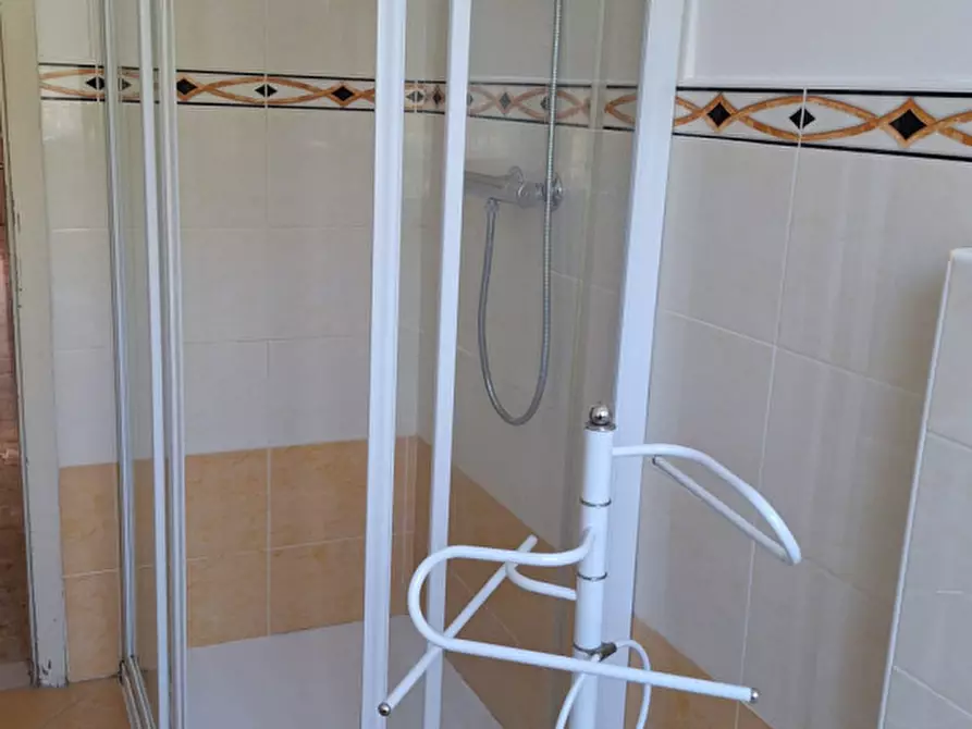 Immagine 10 di Camera in affitto  in Via Marsala a Trento