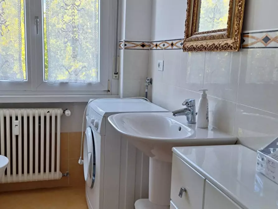 Immagine 12 di Camera in affitto  in Via Marsala a Trento