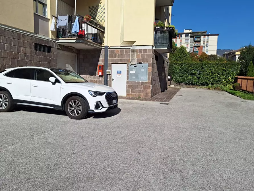 Immagine 15 di Camera in affitto  in Via Marsala a Trento