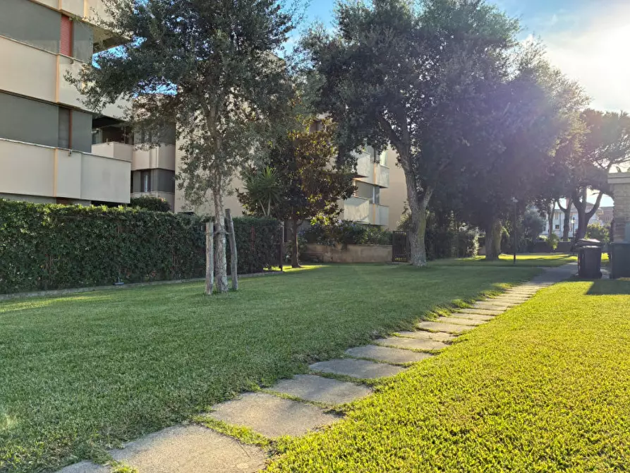 Immagine 6 di Appartamento in vendita  in Via del Teatro Romano a Anzio