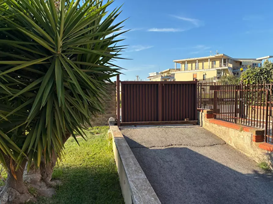 Immagine 27 di Appartamento in vendita  in Via del Teatro Romano a Anzio