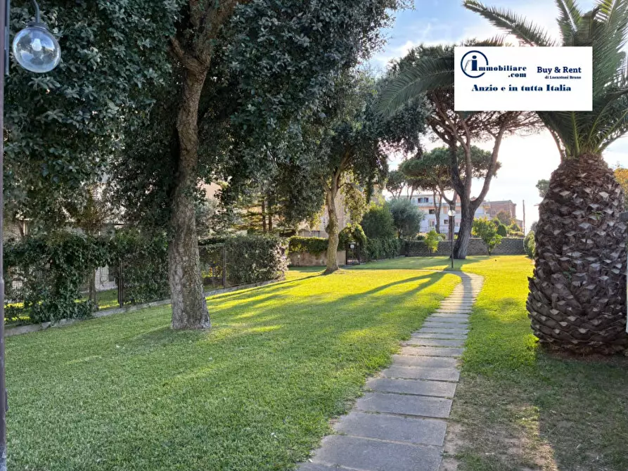 Immagine 31 di Appartamento in vendita  in Via del Teatro Romano a Anzio