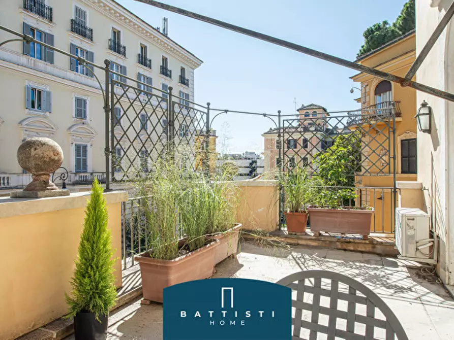 Immagine 13 di Attico in affitto  in Via di San Teodoro a Roma