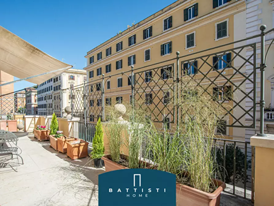 Immagine 14 di Attico in affitto  in Via di San Teodoro a Roma